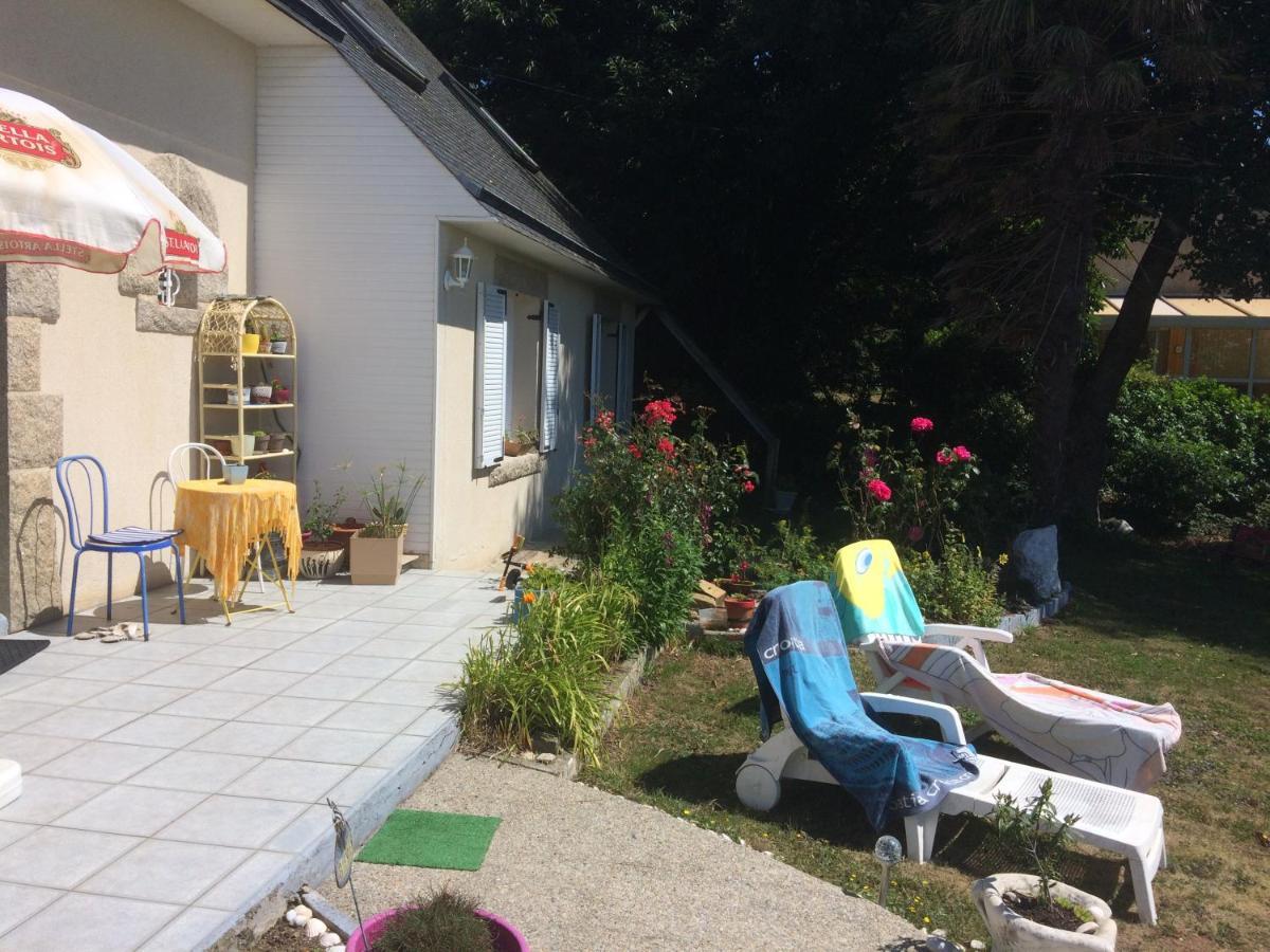 Aux 2 Oies Bed and Breakfast Plouider Εξωτερικό φωτογραφία